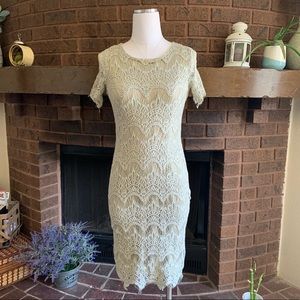 Vintage 90s crotchet macrame lace overlay midi dress